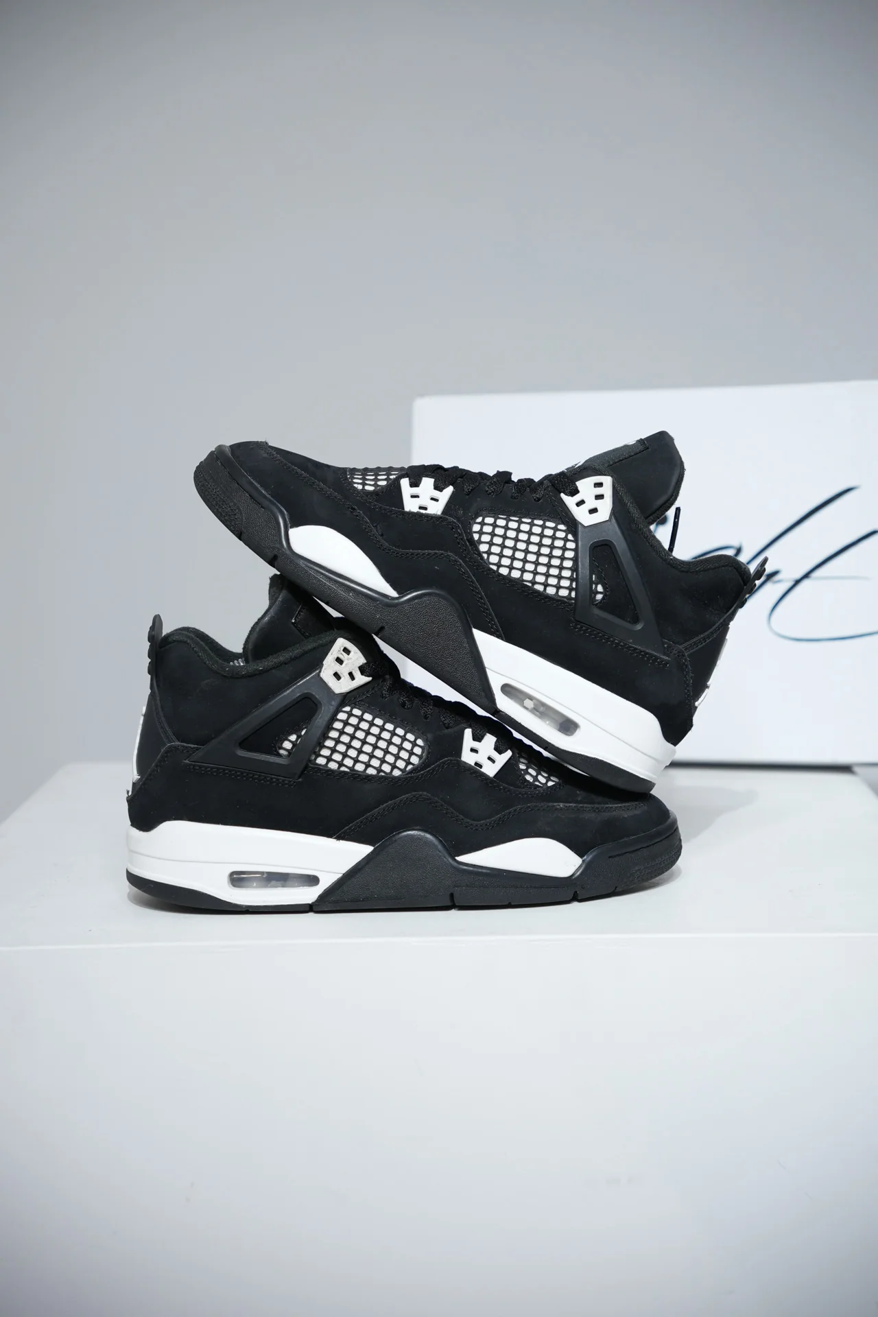 Jordan 4